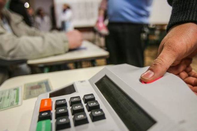 TRE garante que eleitores que ainda estiverem na fila às 17h poderão votar