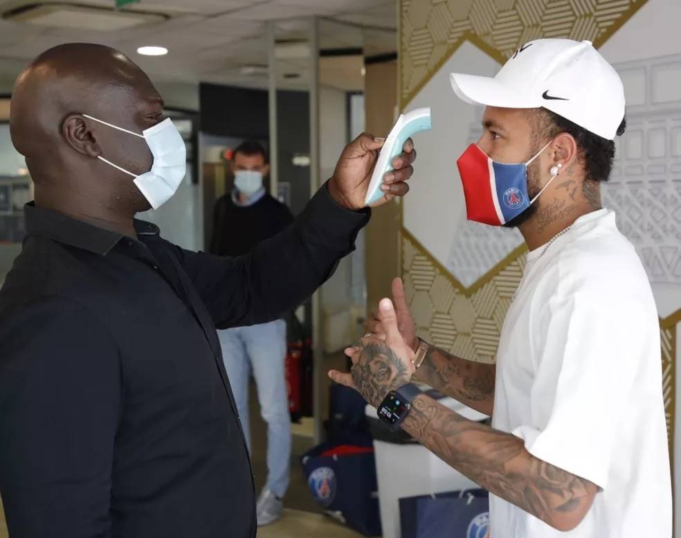Neymar está com coronavírus