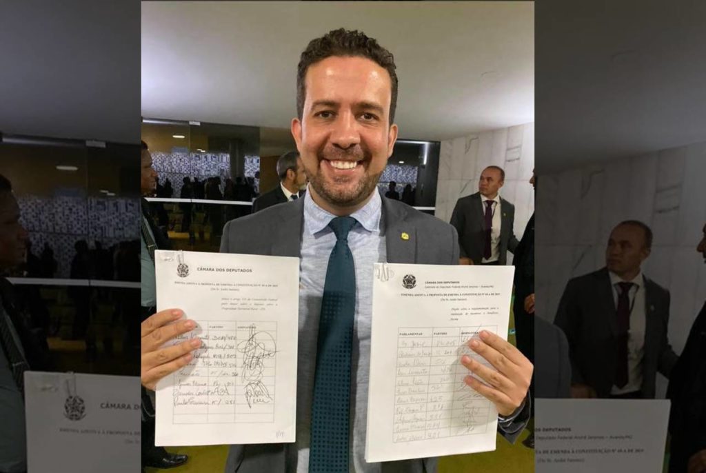 André Janones comemora “nova vitória” rumo a Auxílio Emergencial de R$600