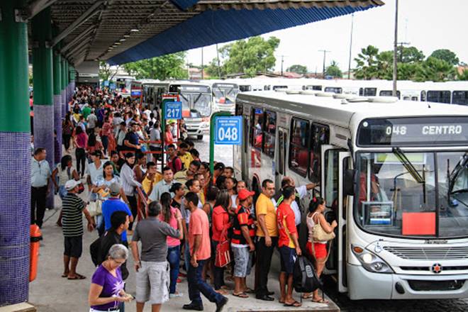 JHC reforça a necessidade de revisar a licitação para transporte público na capital — © Sintietfal