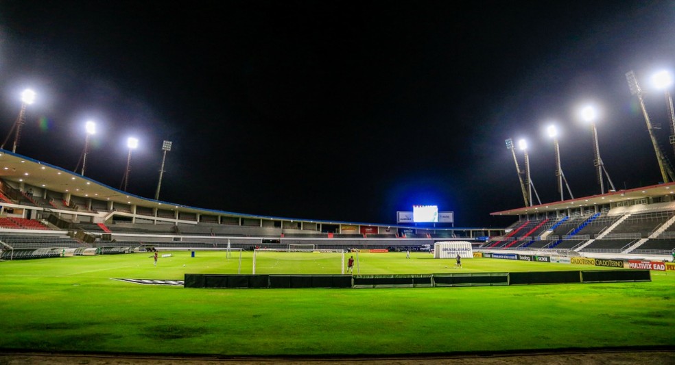 Estádio Rei Pelé, em Maceió - @ Ailton Cruz