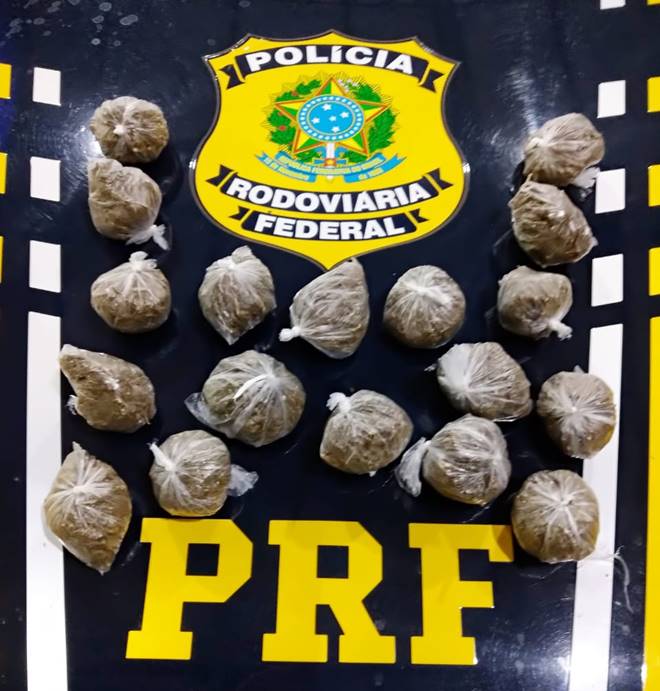 Material apreendido pela Polícia Rodoviária Federal (PRF) — © PRF