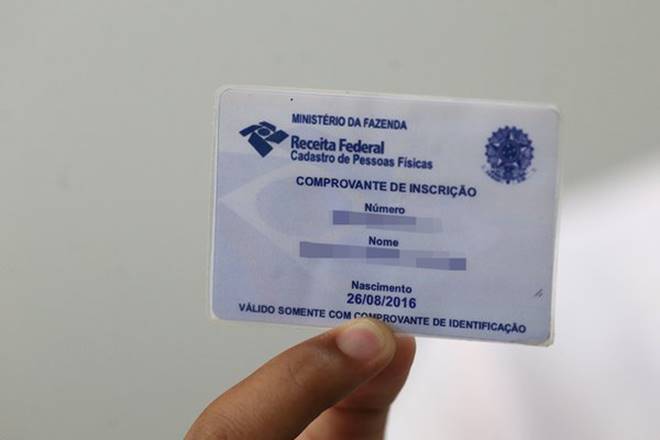 Deputados aprovam proposta que torna o CPF o único registro geral no Brasil