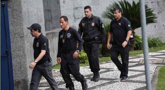 Polícia Federal deflagra operação de combate a pornografia infantil, em Alagoas