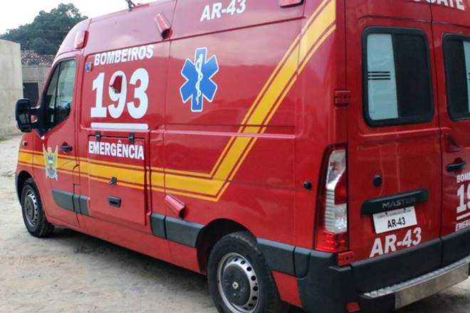 Motociclista sofre ferimentos graves após cair no Nova Esperança, em União