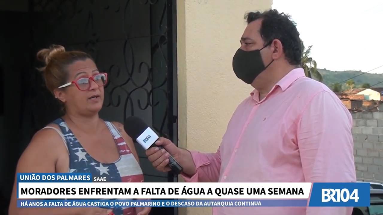 Rose mora há quatro anos no Mutirão e denúncia que desde então sofre com falta de água — © Reprodução