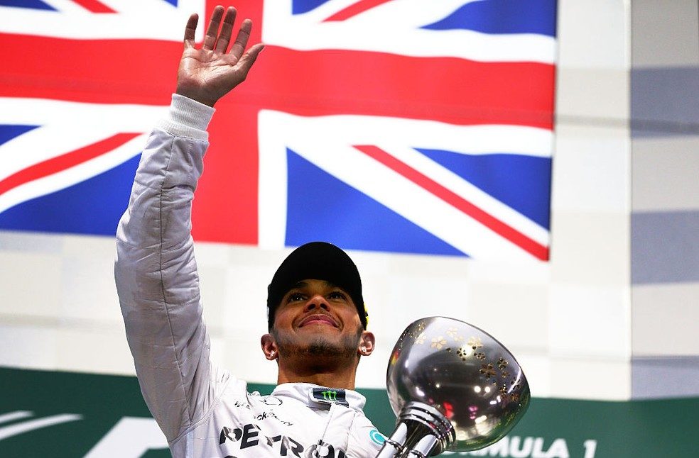 Lewis Hamilton no GP do Japão de 2014 — © Clive Mason