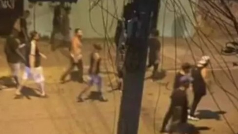 Durante briga, torcedor é morto e tem corpo jogado em rio