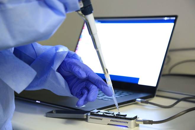 Pesquisa sobre o novo coronavírus na Fiocruz — © Divulgação/Fundação Oswaldo Cruz