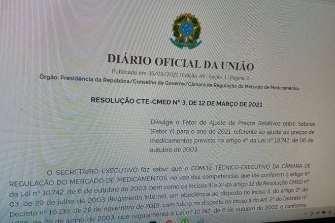 Após adiamento, governo autoriza reajuste de até 4,88% em remédios