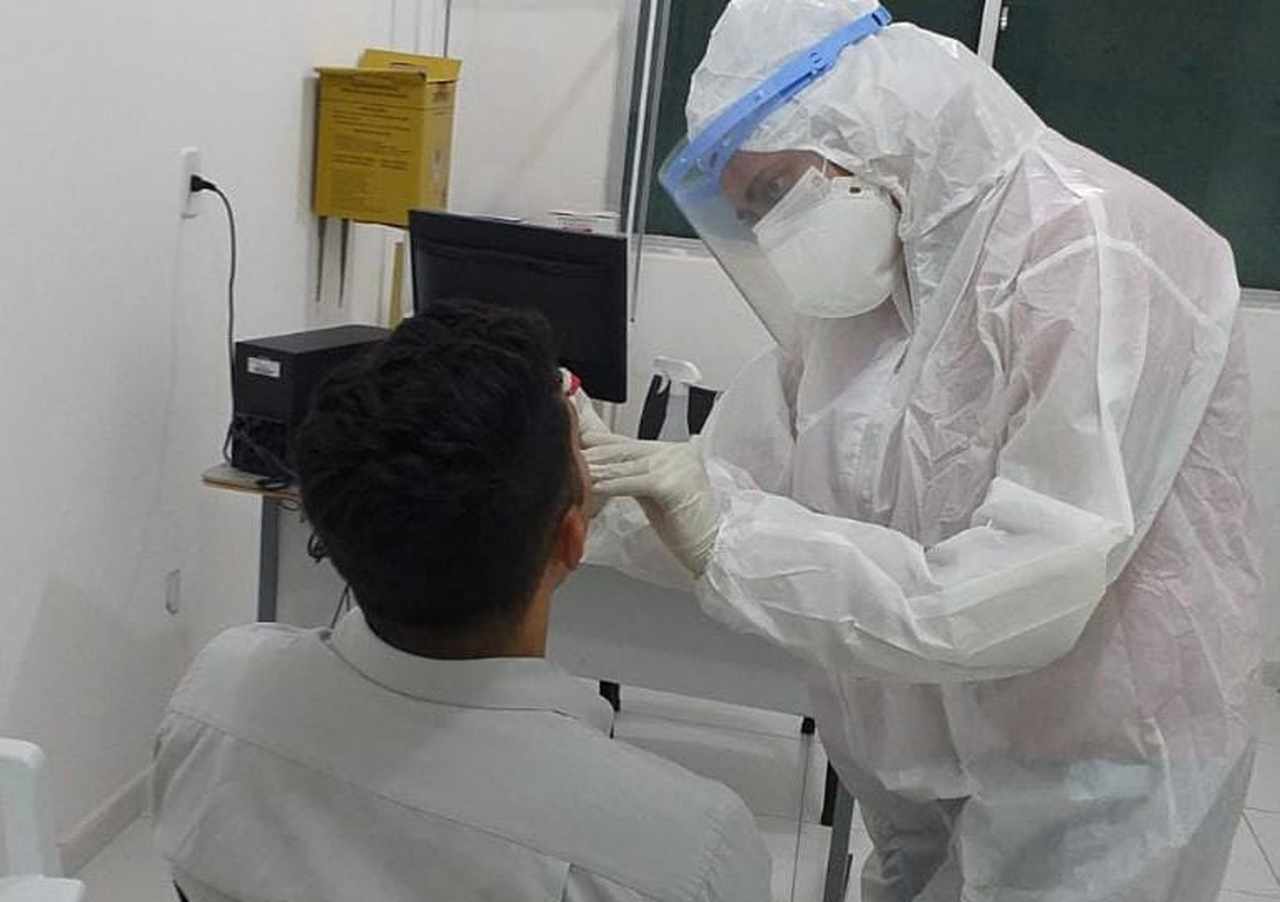 Exames sendo realizados por profissionais da saúde de Mundaú – © Assessoria