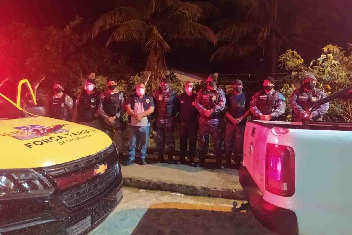 A Polícia Militar e Guarda Municipal foram até o evento e acabaram com a festa — © Cortesia