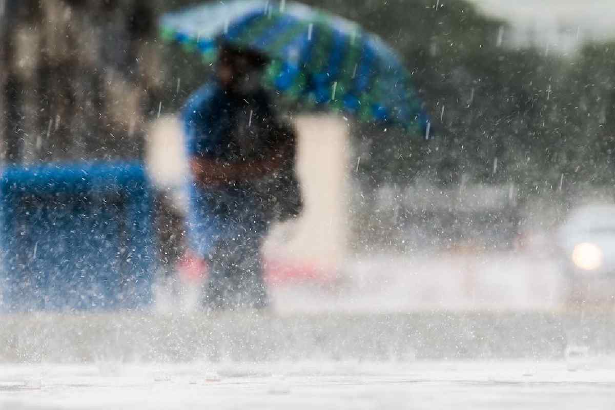 Chuvas podem se estender durante toda a quinta-feira (4), segundo a Semarh — © Ilustração/Marcello Casal Jr./Agência Brasil