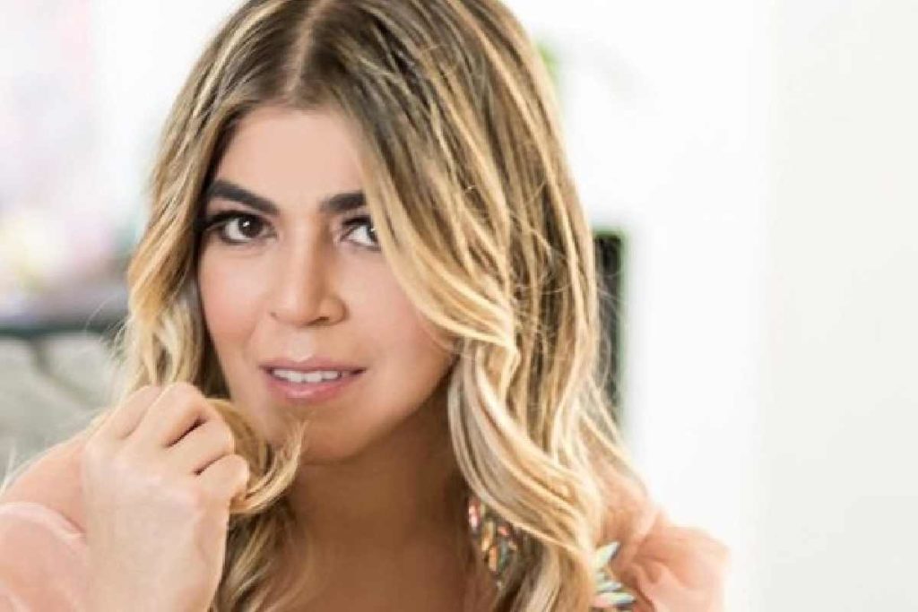 Grávida de gêmeas, Bruna Surfistinha faz ensaio fotográfico