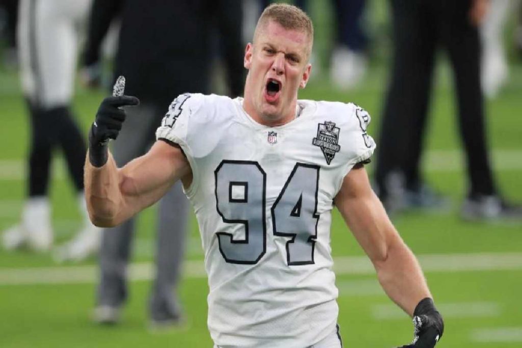 “Não estou fazendo isso por atenção”, diz jogador da NFL após se assumir homossexual