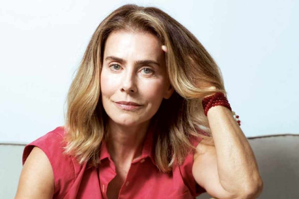 Maitê Proença enfrenta a Covid-19 pela segunda vez