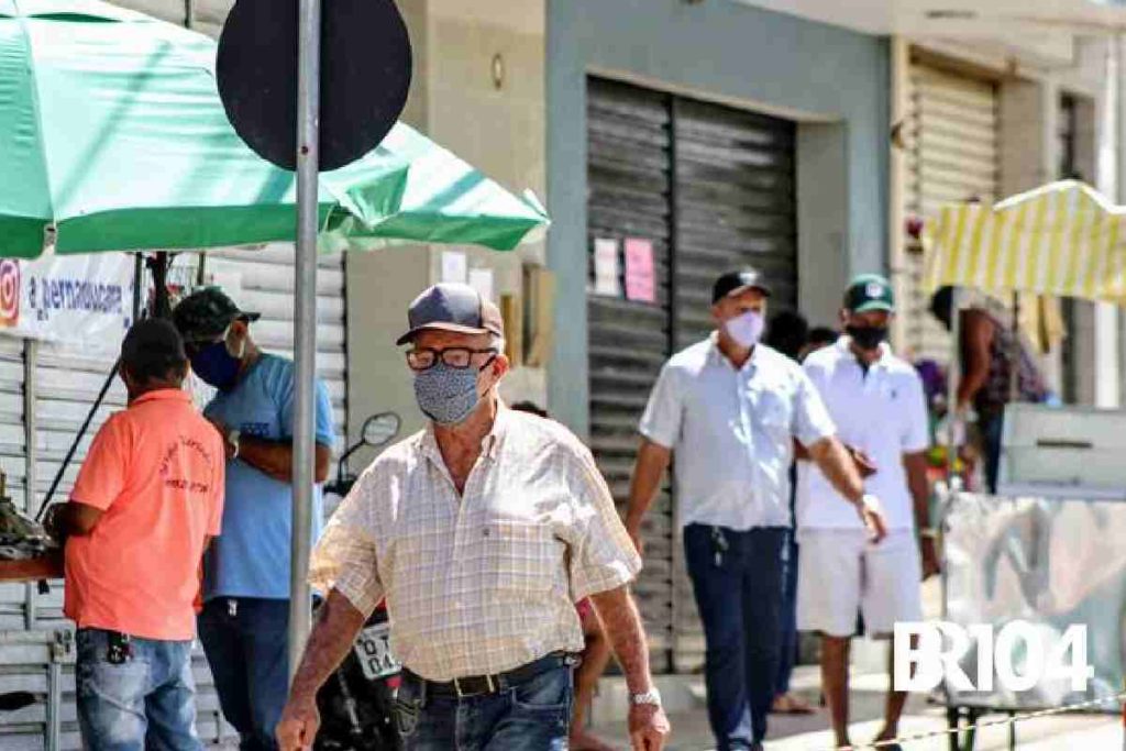 Decreto que flexibiliza distanciamento social em Alagoas começou a valer hoje
