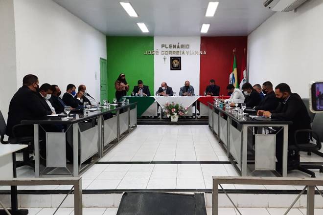 Vereadores durante sessão na Câmara de União dos Palmares —  Rayanne Rodrigues/BR104