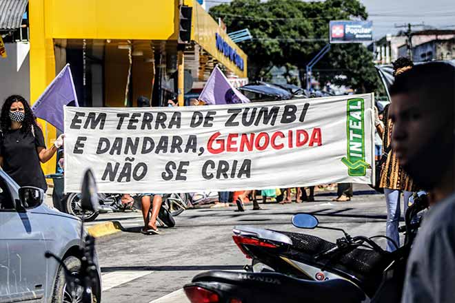 Manifestação contra Bolsonaro - @BR104