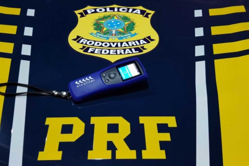 Alagoas: Motociclista é preso por dirigir embriagado e sem CNH na BR-316