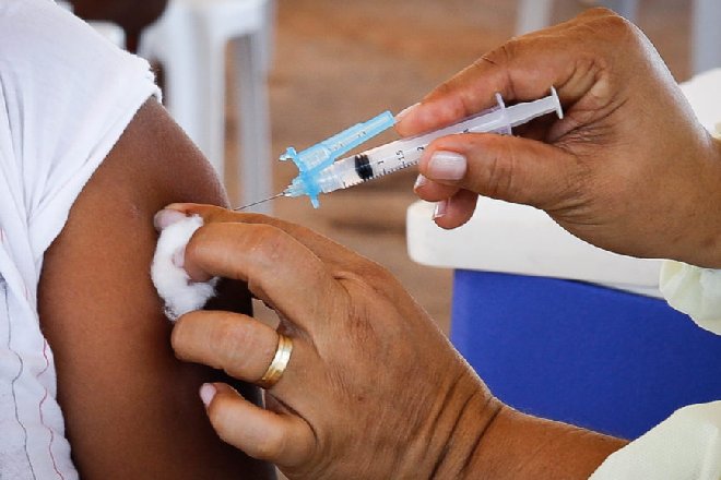 Covid: Brasil já tem data para o início da aplicação da 3ª dose; veja