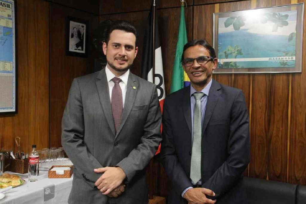 Marcos Silva visita líder do PTB em Alagoas e busca recursos para Messias