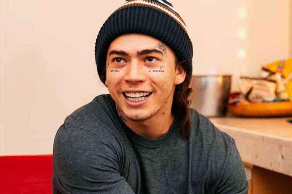 Whindersson Nunes revela financiamento de pesquisa para mobilidade de cadeirantes