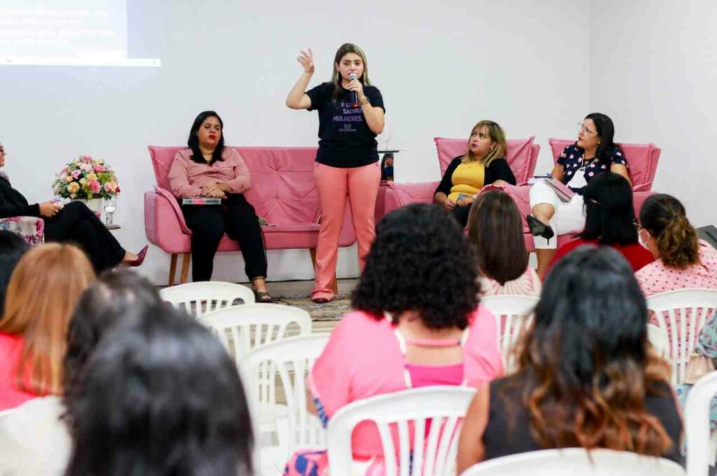Participaram da ação, na tarde de sábado (28), cerca de 370 lideranças femininas da região | © Cortesia