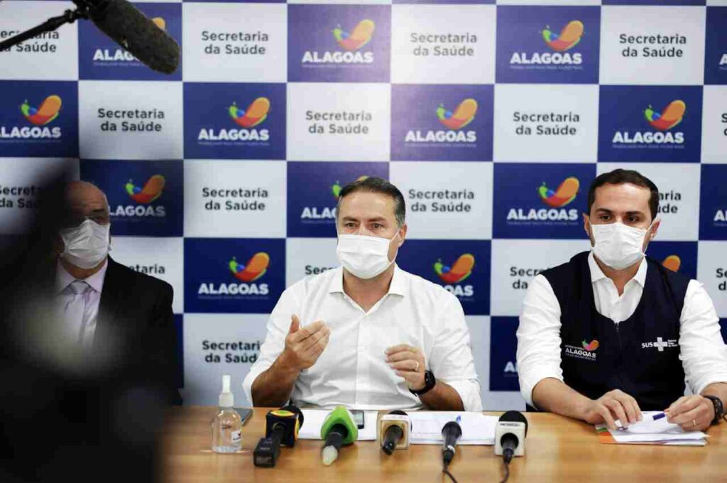 Alagoas retoma vacinação de adolescentes contra a Covid-19