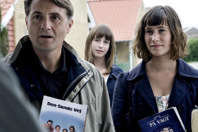 Testemunhas de Jeová realizam campanha “O que Deus pensa sobre as mulheres?”