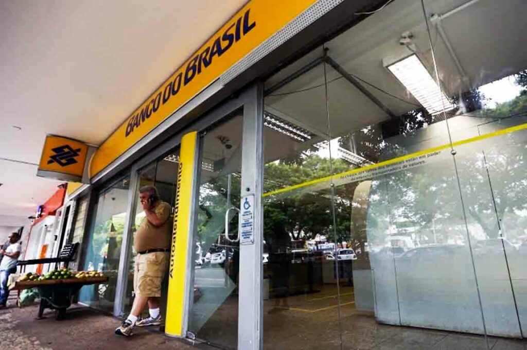 AL: Bancos em 27 cidades fecham no feriado desta quarta-feira (8); veja o que abre e fecha