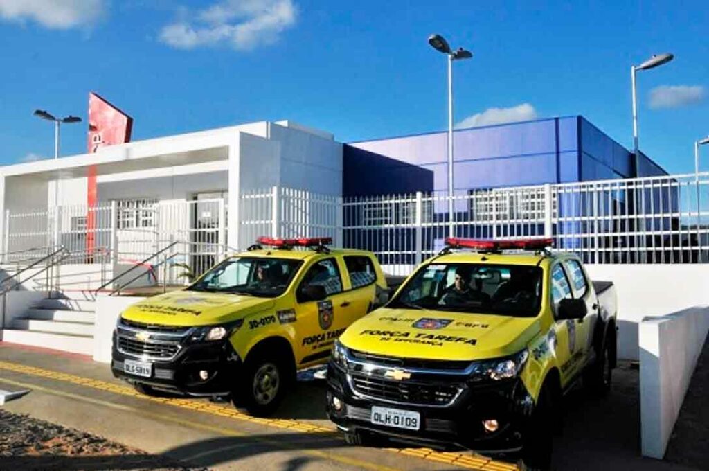 Motorista embriagado causa acidente e deixa motociclista ferida em Murici