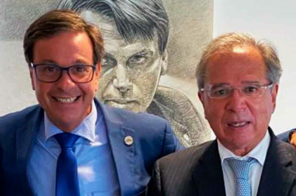 Ministro do Turismo articula ações para proteger indústria têxtil nacional