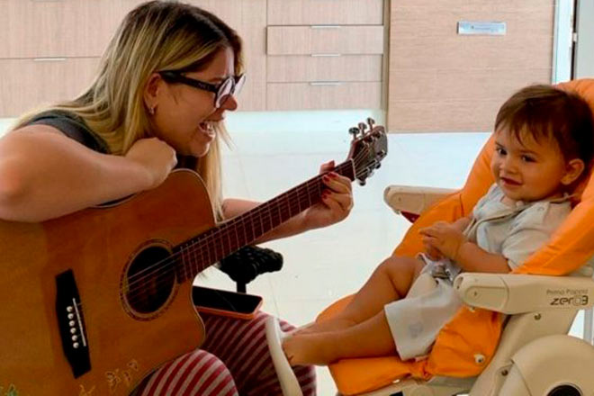 Após um mês da morte de Marília Mendonça, seu filho completa 2 anos e recebe homenagem