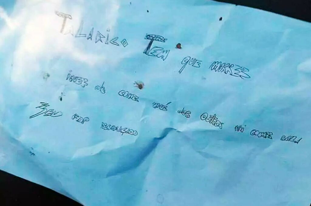 “Talarico tem que morrer”, diz bilhete achado dentro de carro onde idoso foi assassinado