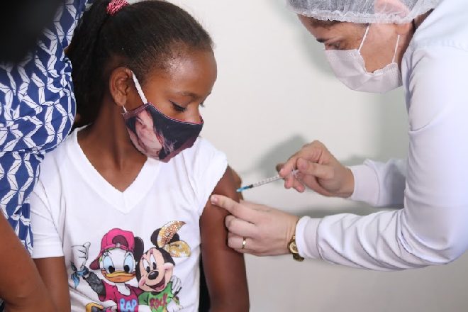 Primeira criança quilombola a ser vacinada contra a Covid-19 – © Alyson Santos 