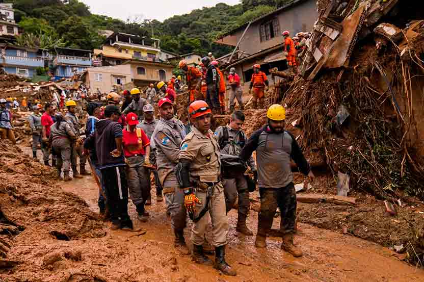 Bombeiros de Alagoas vão a Petrópolis (RJ) ajudar nas buscas por vítimas