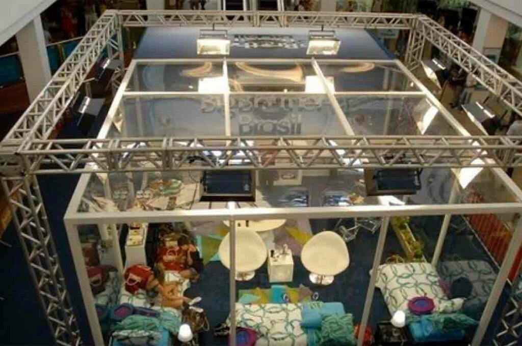 Casa de Vidro | © Reprodução