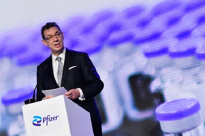 Albert Boula, CEO da Pfizer – © Reprodução 