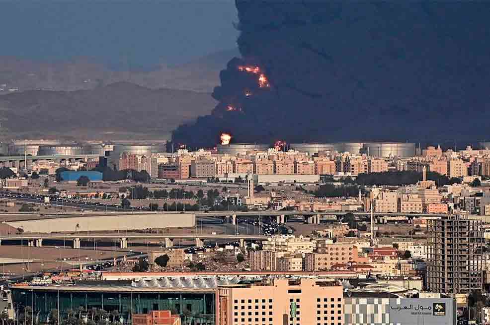 Explosão em Jedah após ataque de grupo terrorista | © Reprodução