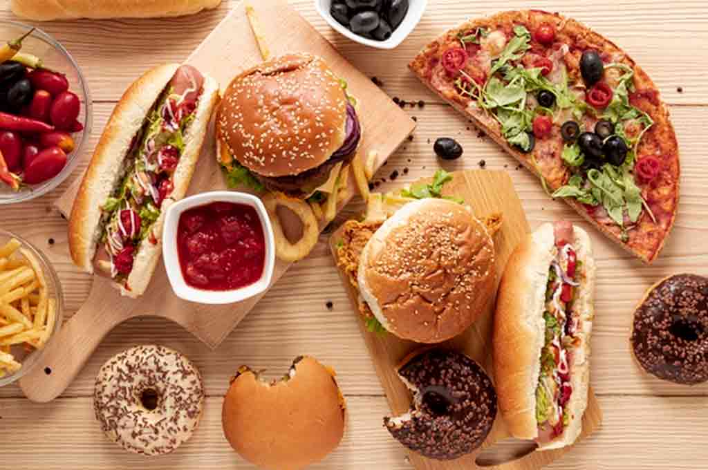 5 alimentos que devem ser evitados se você é uma pessoa depressiva