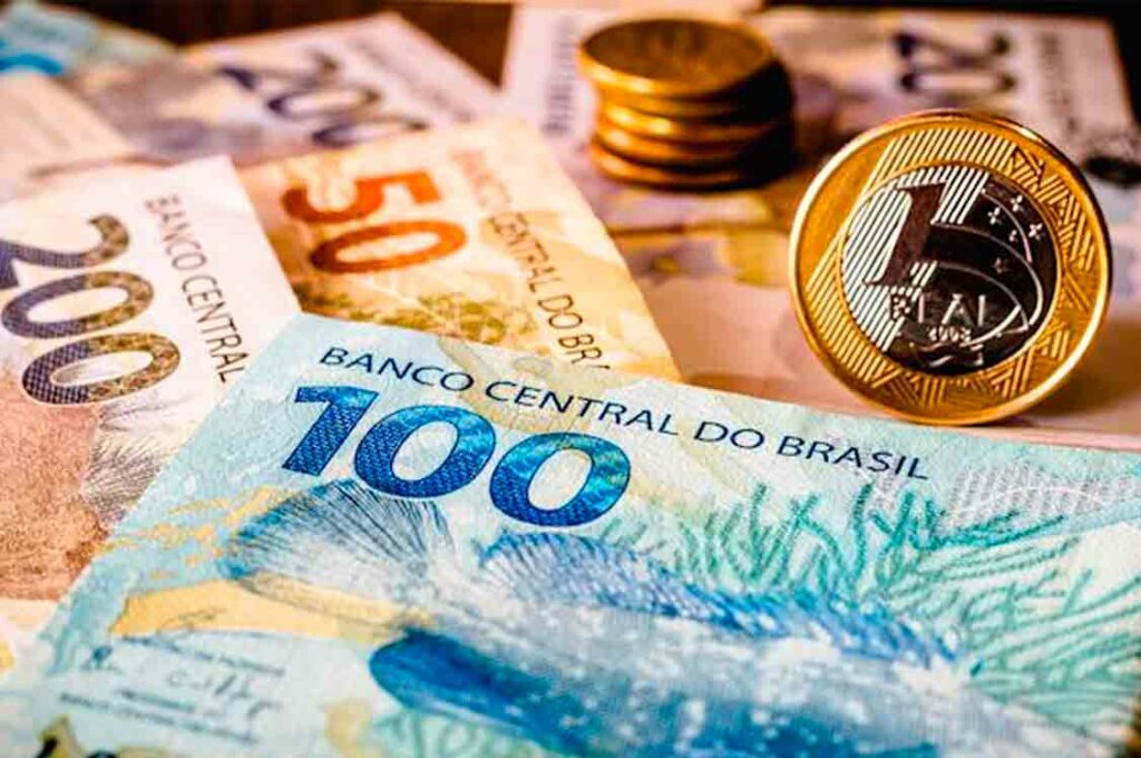 Quem tem direito ao 13º salário do INSS?