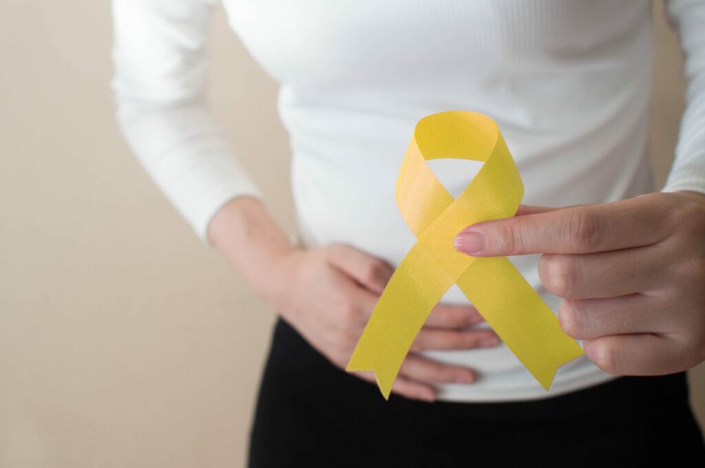 Março Amarelo: 5 famosas que foram diagnosticadas com Endometriose