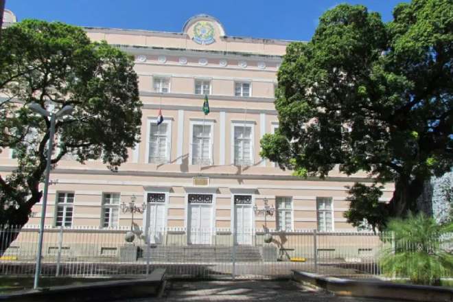 Deputados alagoanos eleitos em Outubro tomam posse nesta quarta-feira (1º)