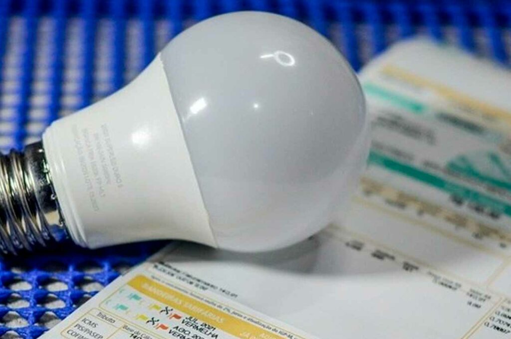 Boa notícia! Conta de luz volta à bandeira verde, que deve vigorar até o fim do ano
