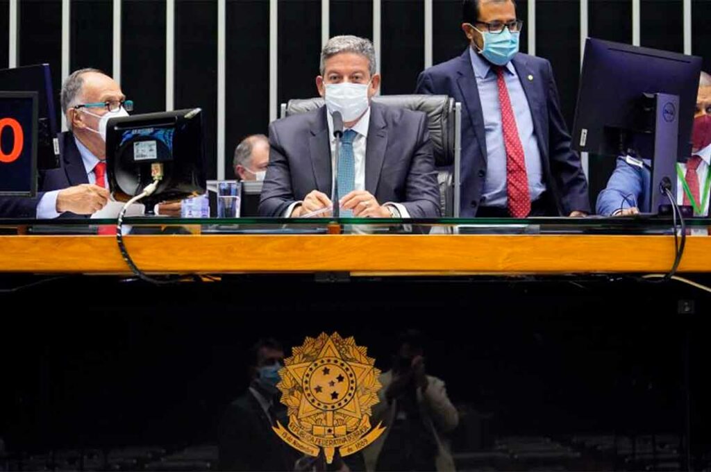 Câmara dos Deputados aprova novo marco fiscal