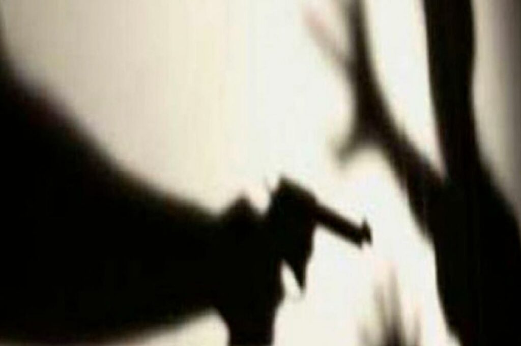 Empresário foge após assassinar homem dentro do próprio estabelecimento