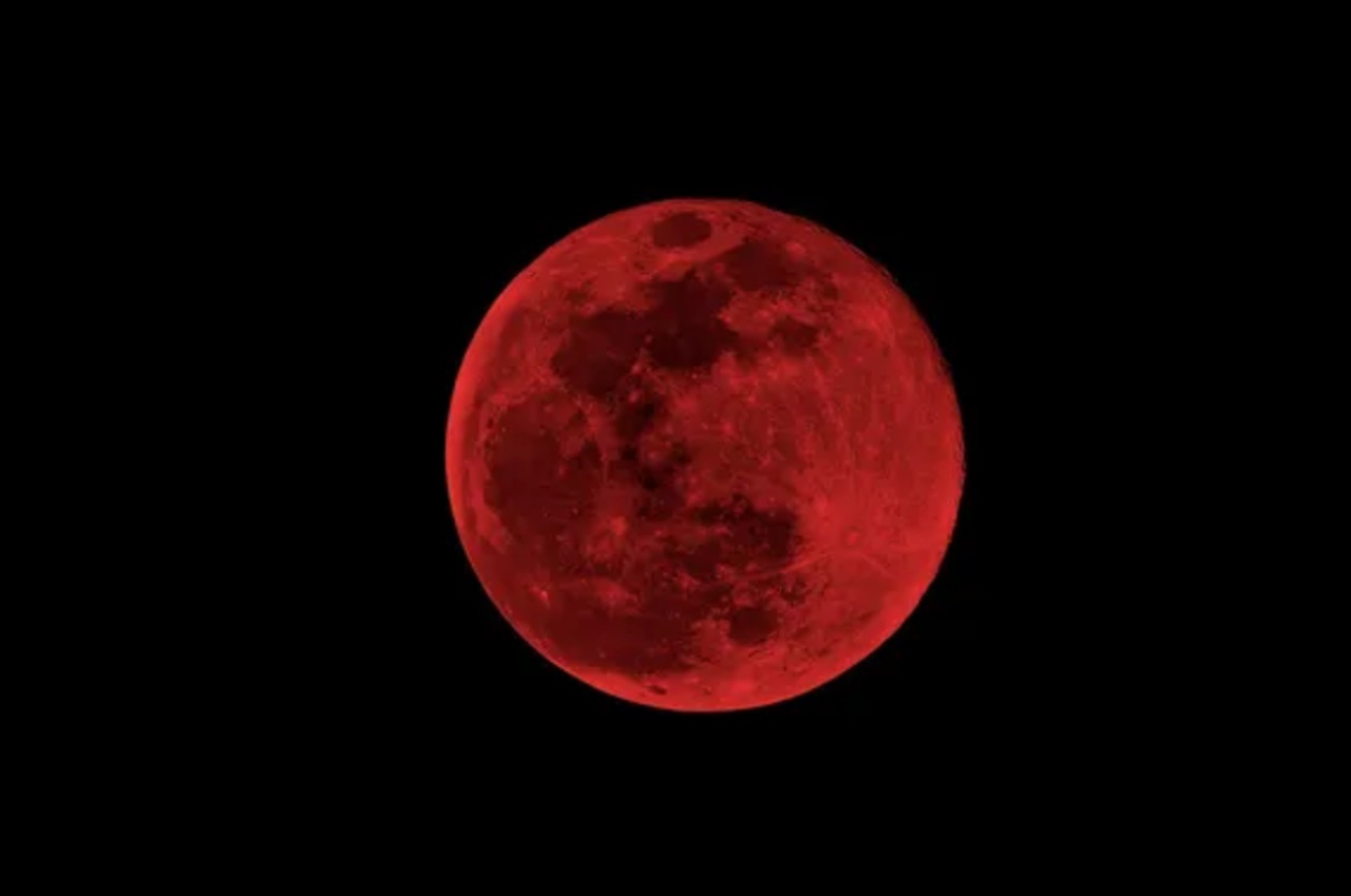 Lua de Sangue | © Depositphotos
