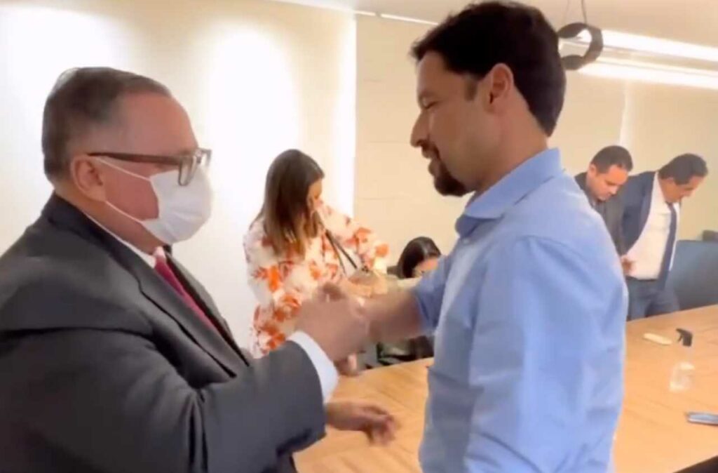 Rodrigo Cunha se reúne com o presidente da Assembleia de Deus em Alagoas