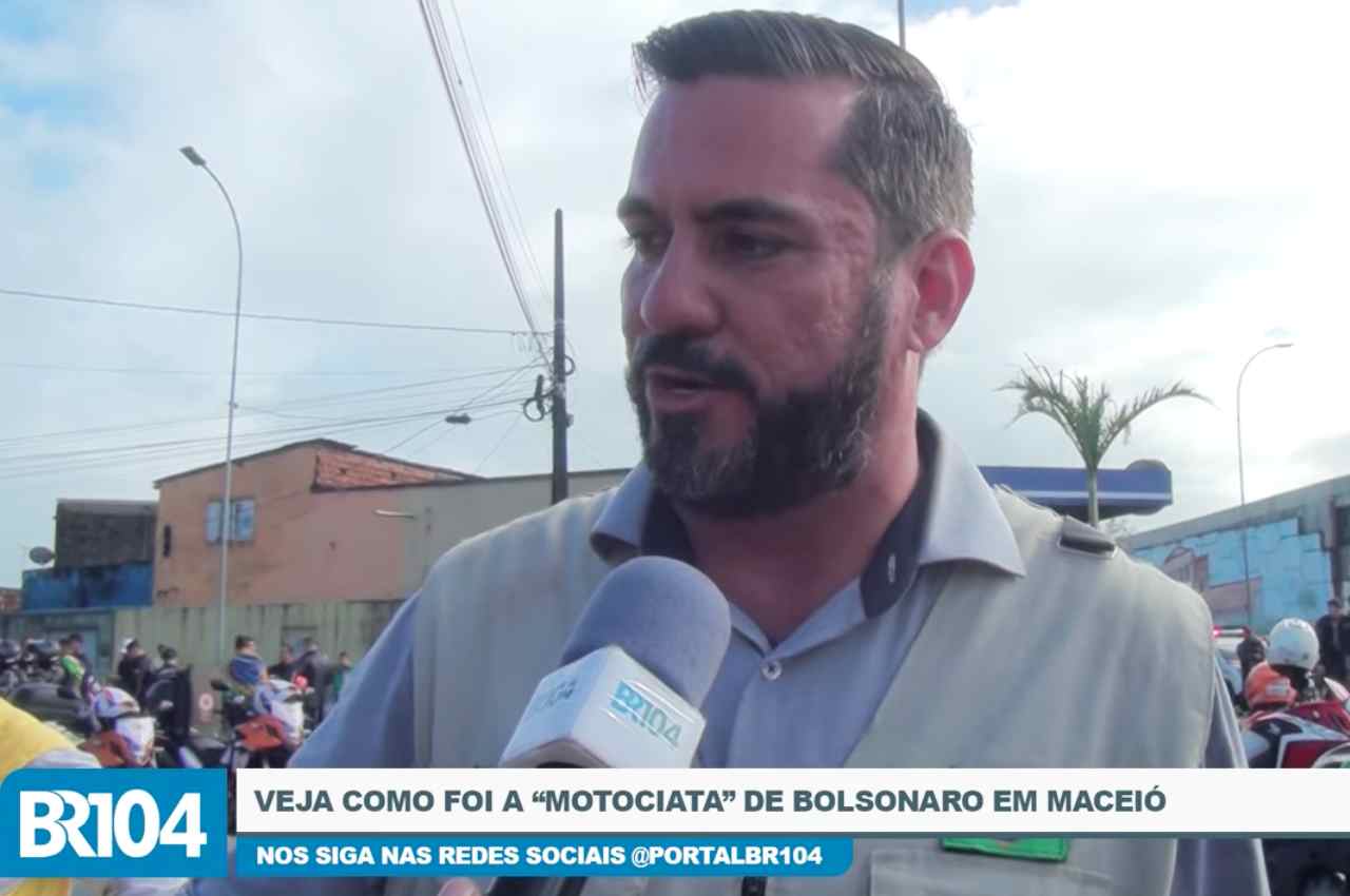 Vereador por Maceió, Leo Dias, durante visita de Jair Bolsonaro a Maceió | © Reprodução 